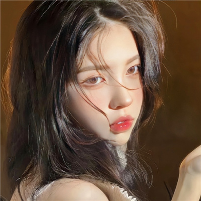 潮流英文网名简短女生霸气